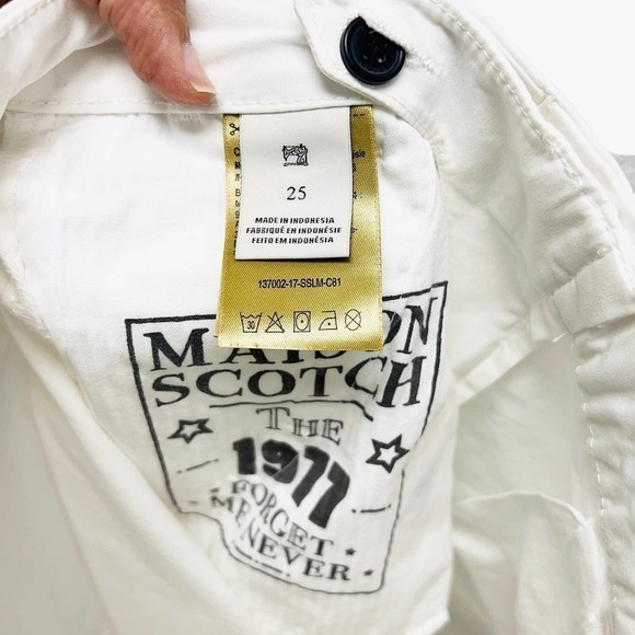 Scotch & Soda Maison Scotch White Short With Belt - Picture 5 of 8